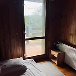 Offlas W Lesie Z Kominkiem Blisko Jeziora, Reset Od Miasta Casa vacanze Radogoszcz